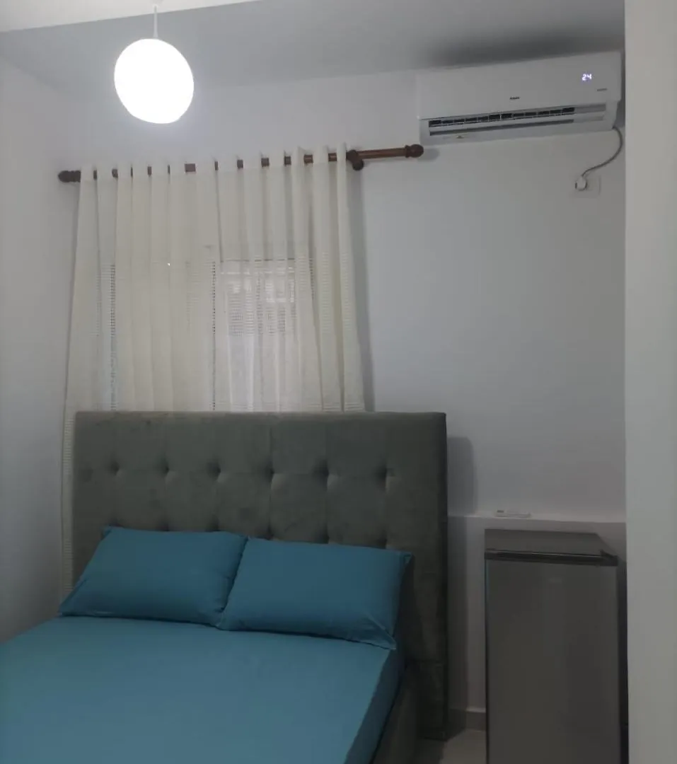 Alket Rooms For Rent Sarandë 0*,